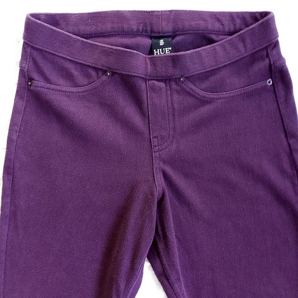 Plum HUE Jean-Style Legging